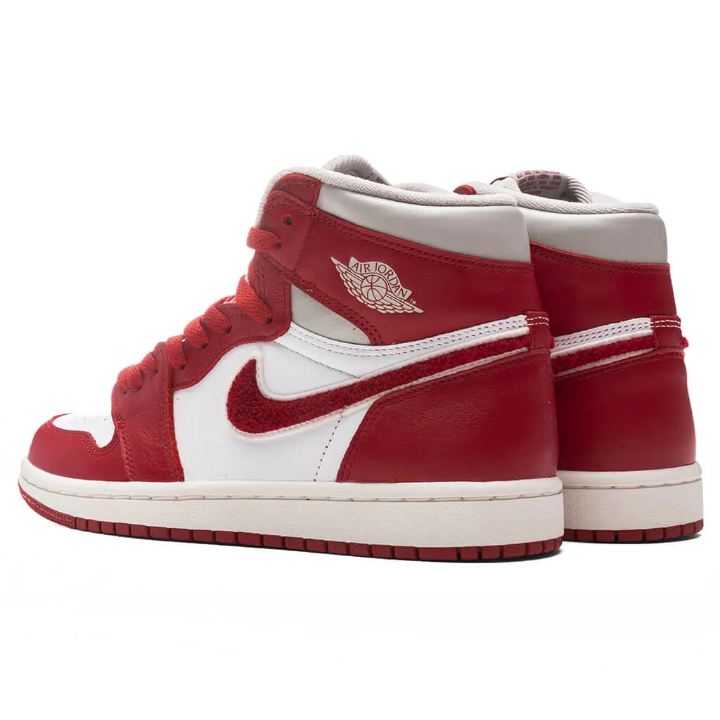 Air Jordan 1 Women's Retro High OG 'Varsity Red' - Light Iron Ore/Varsity Red/Sail