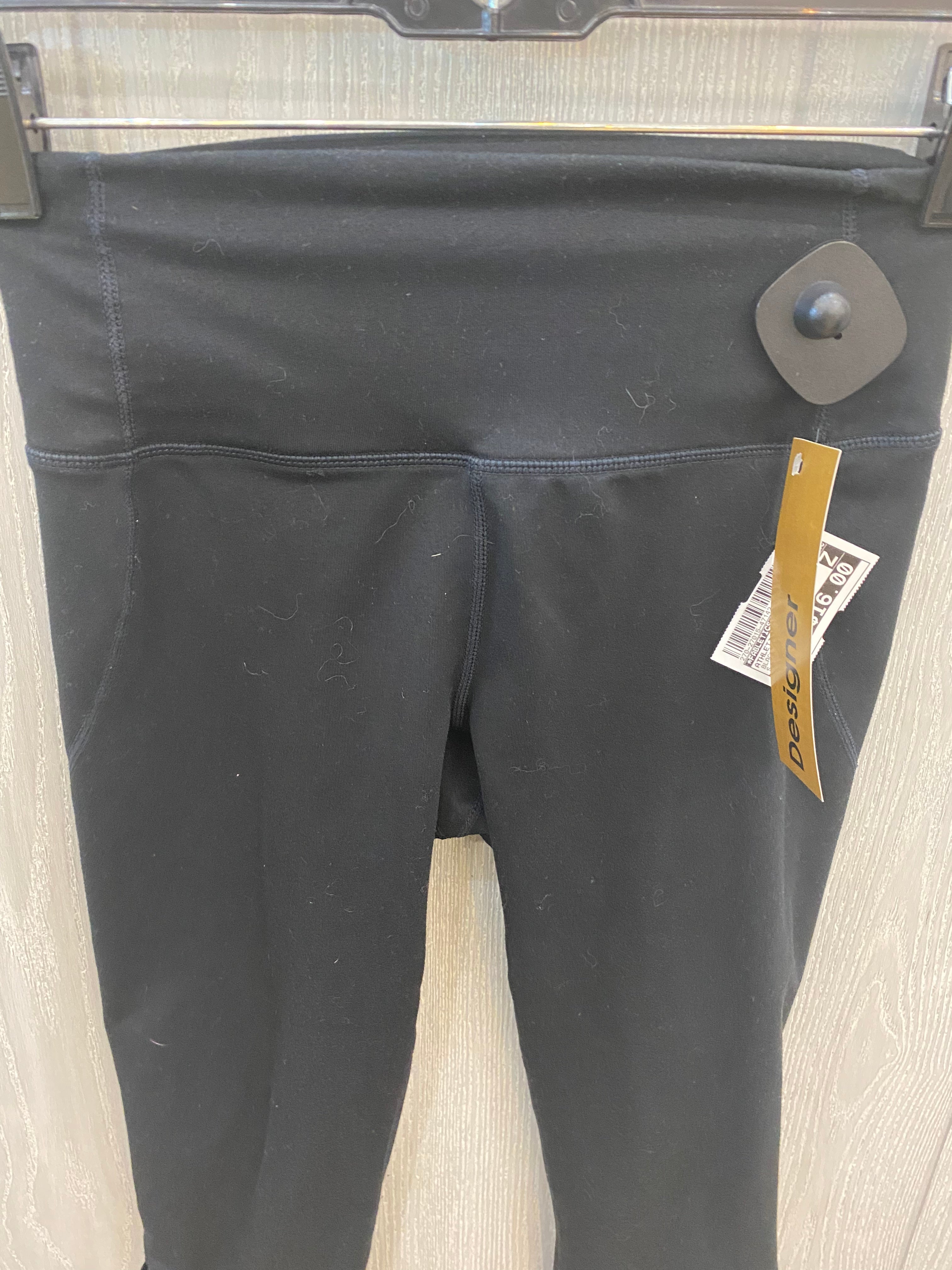 Fabletics S size athletic capris.