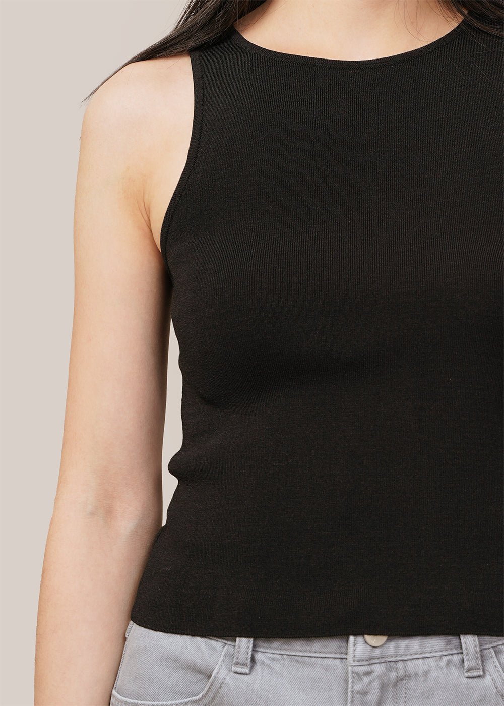 Black Sleeveless Top