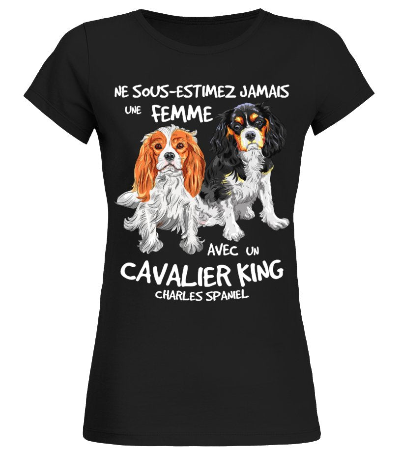 Cavalier King Charles Spaniel T-shirt Femme - Ne Sous-Estimez Jamais une Femme - CTS23032203