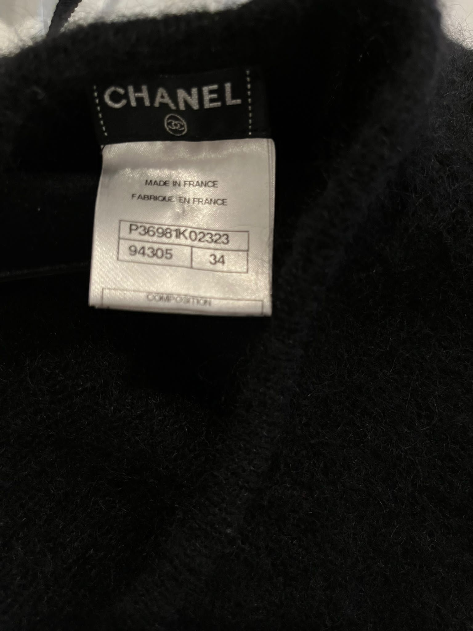 Chanel 09A 2009 Fall Runway Sweater Dress in Black - FR 34 US 4.