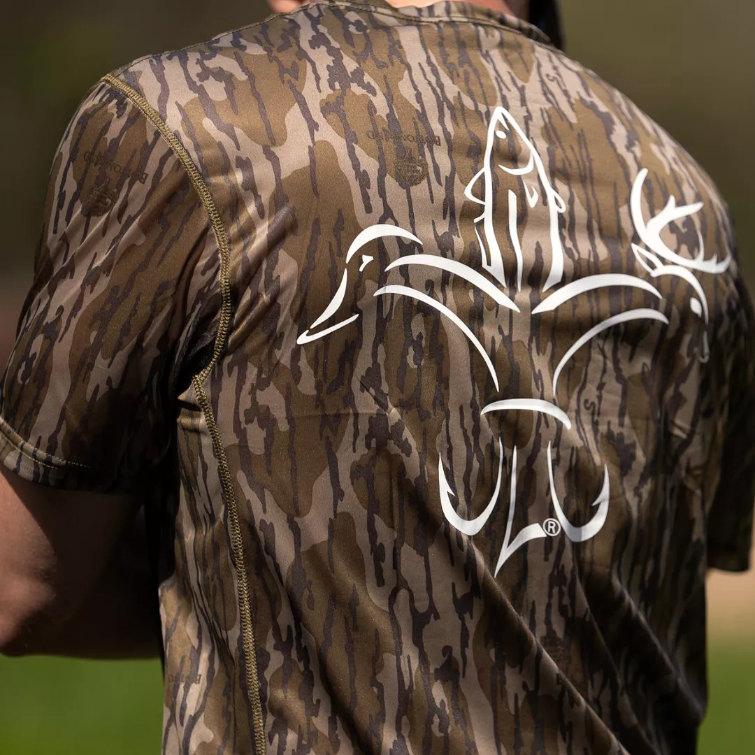 Cool T - Bottomland: A Stylish and Trendy T-Shirt Collection Inspired by Nature