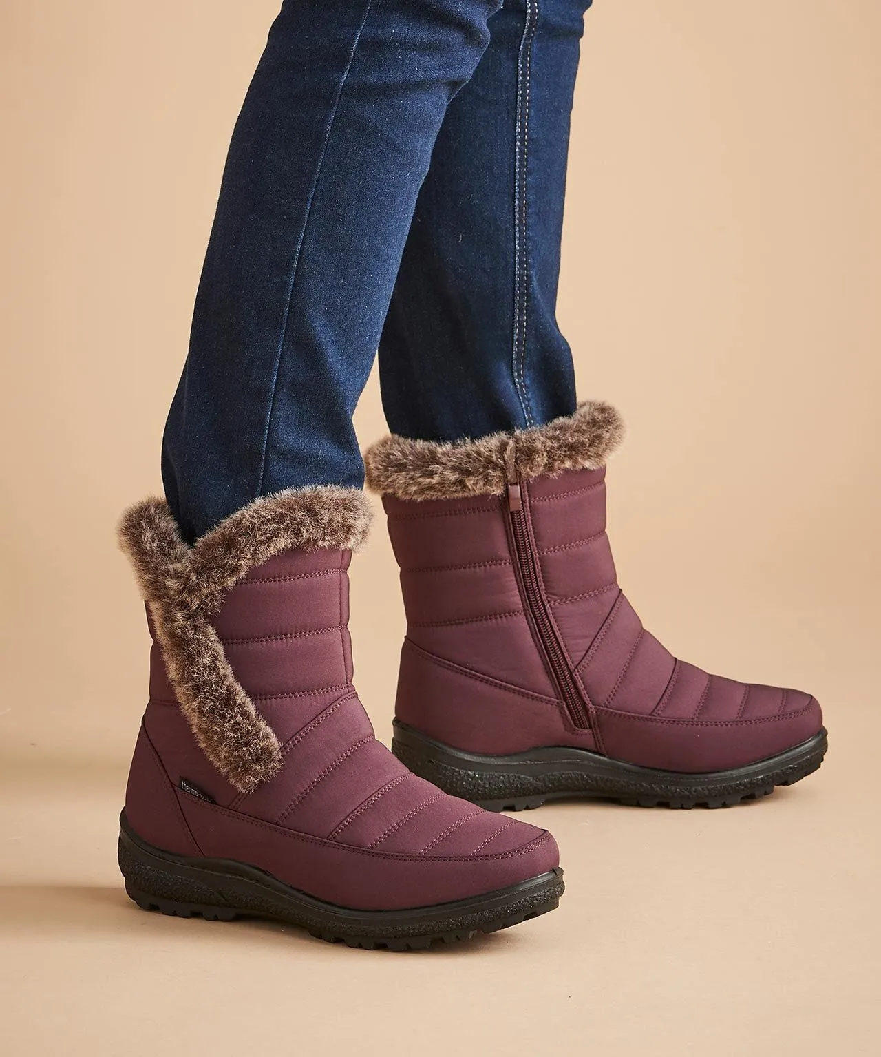 Quilted Boots with Cushioning Technology