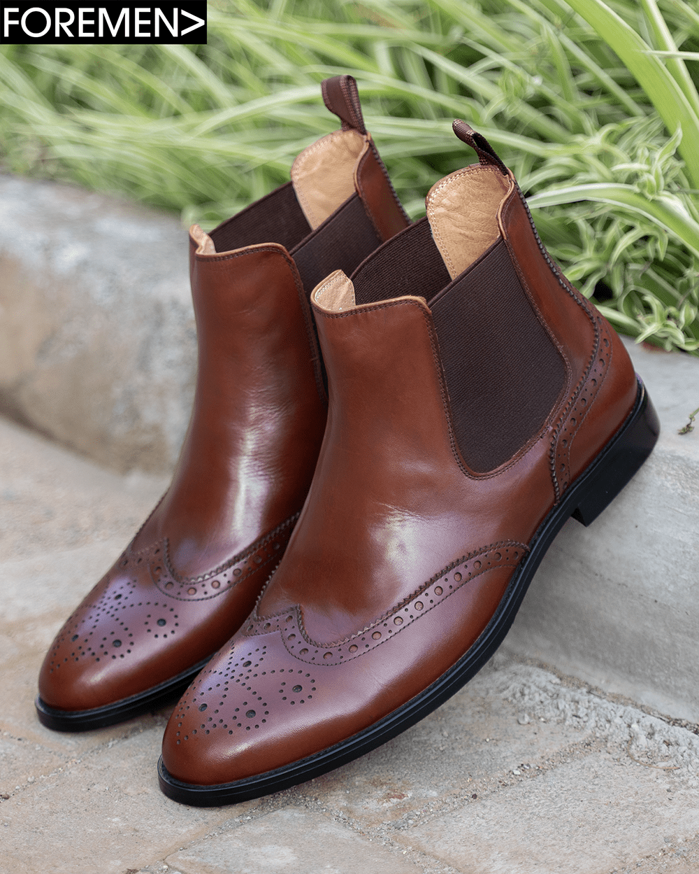 DALLAS Brogue Chelsea Boots - Dark Tan