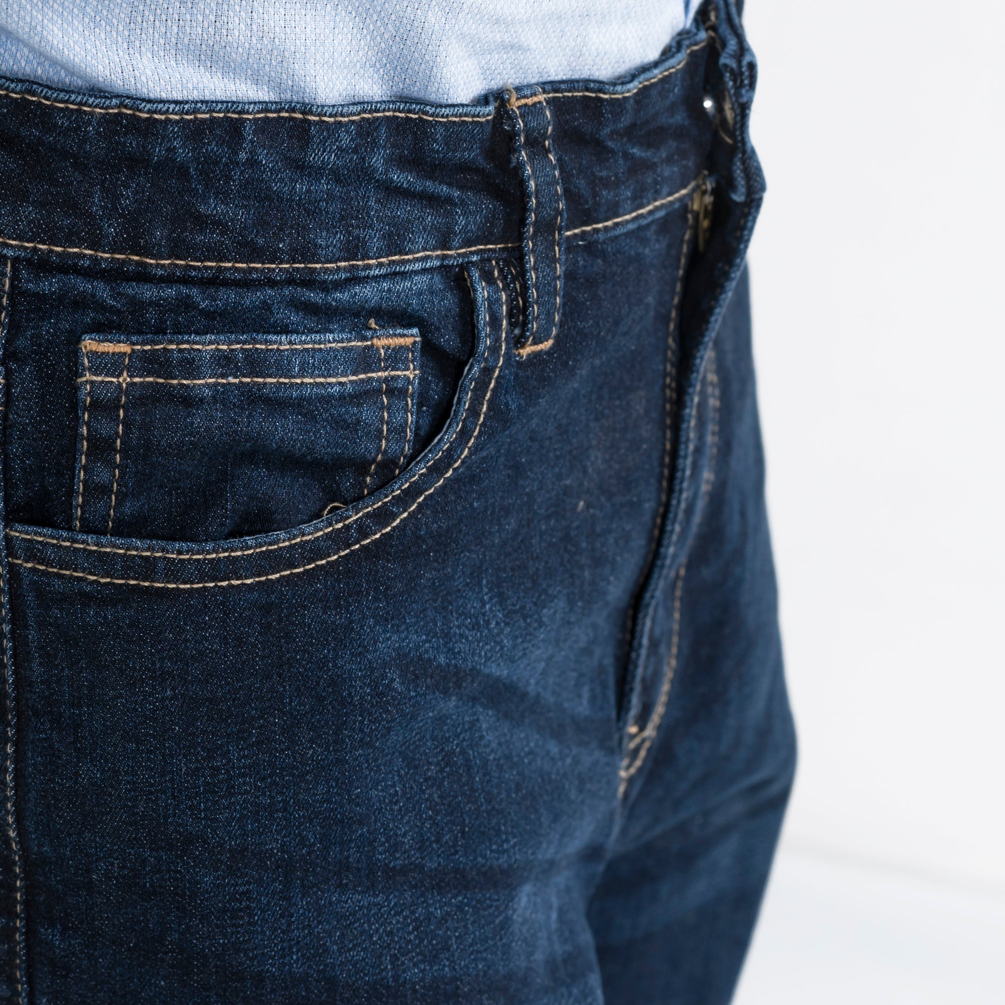 Denim Shorts in Dark Blue