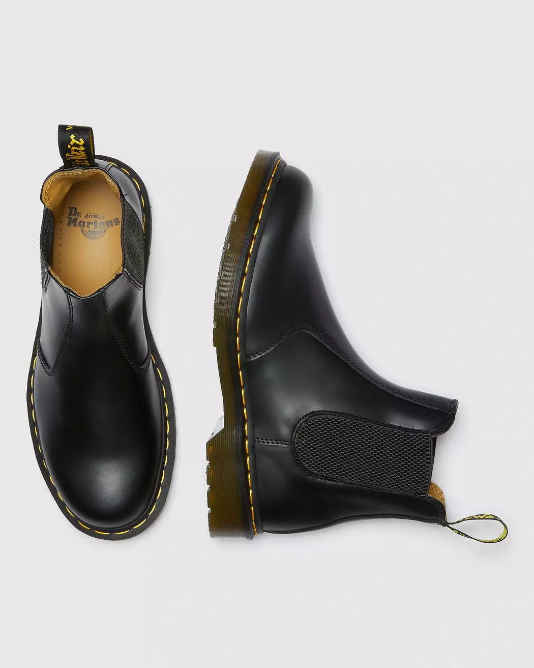 Dr Martens boots - 2976 Black Smooth Leather Chelsea Boots with Yellow Stitching - 22227001