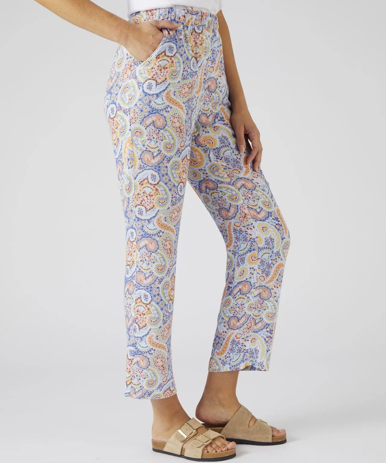 Trendy Ecovero Paisley Trousers