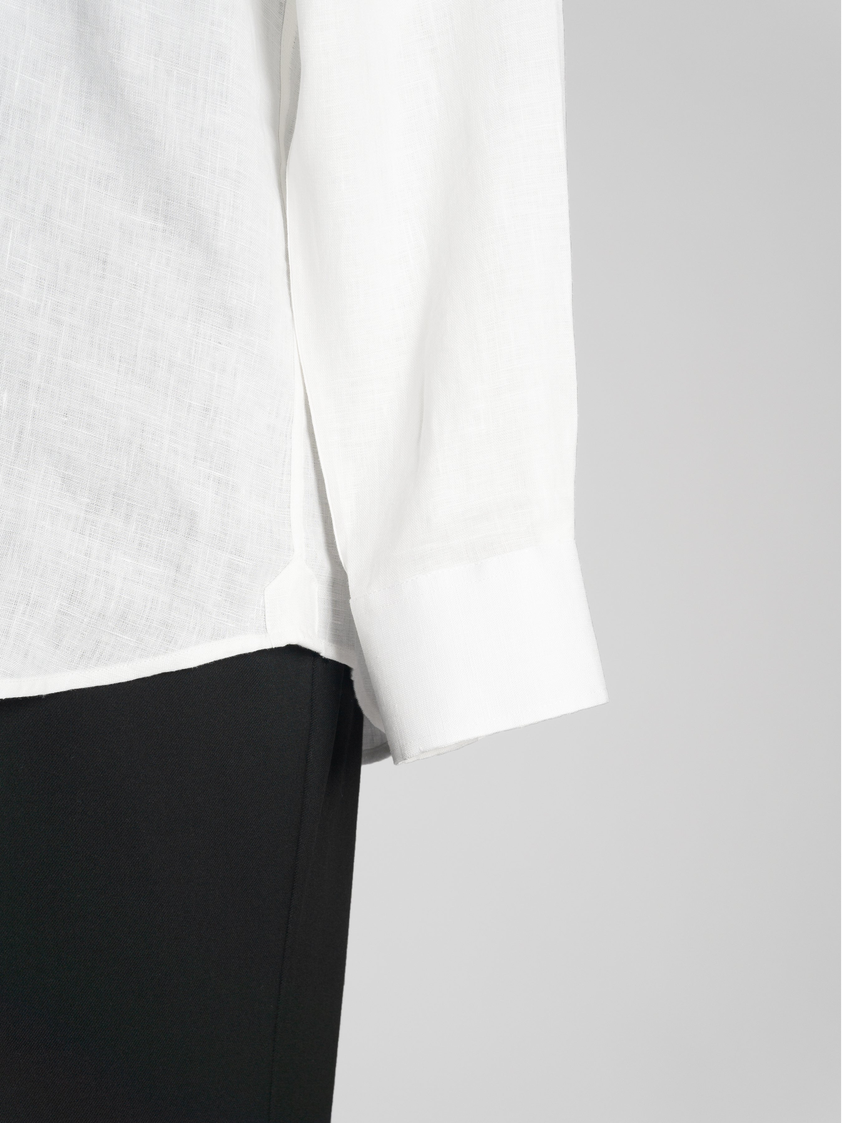 Franco Linen Shirt - White Windsor Collar now optimized for better search engine visibility.