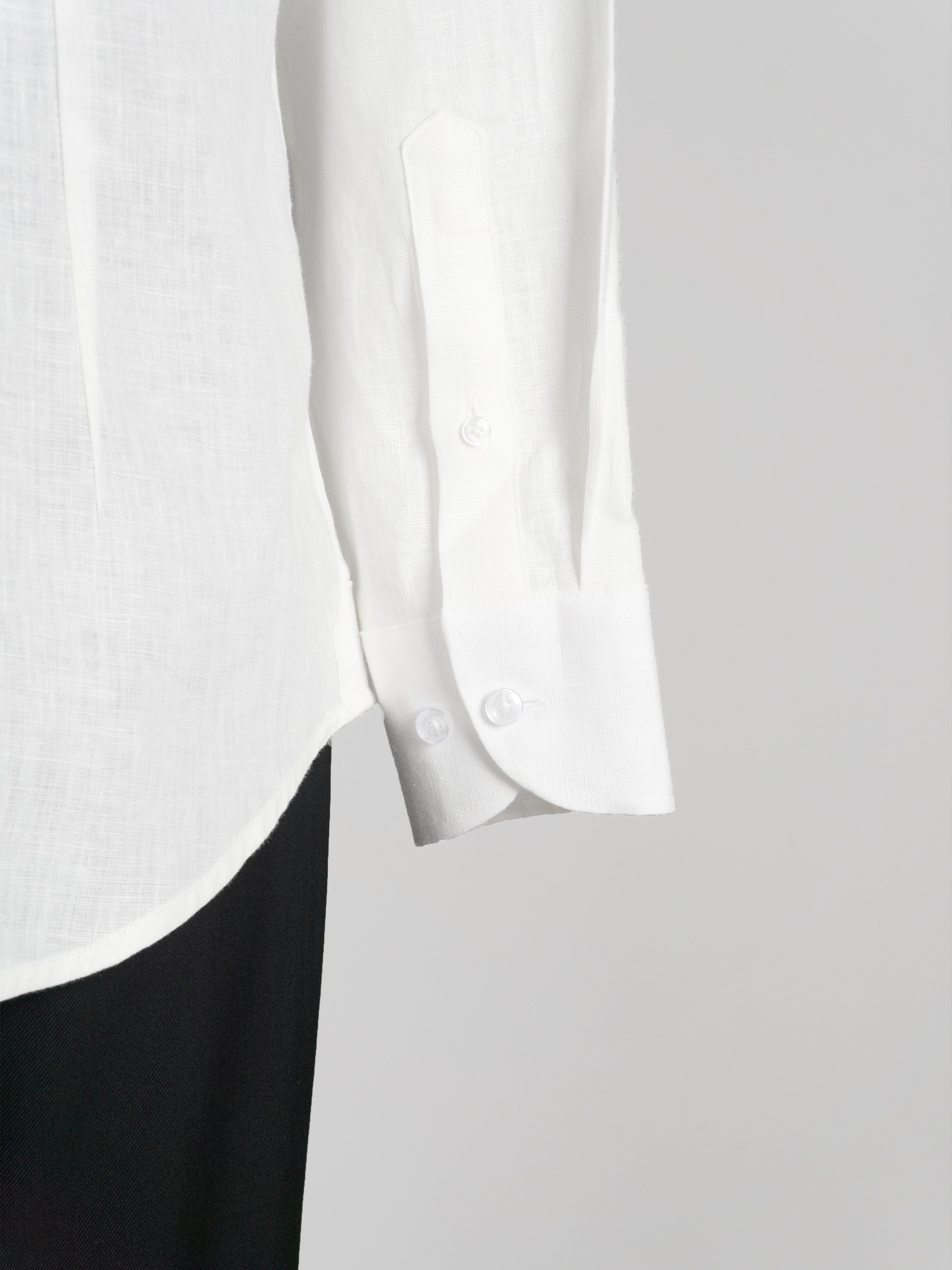 Franco Linen Shirt - White Windsor Collar now optimized for better search engine visibility.