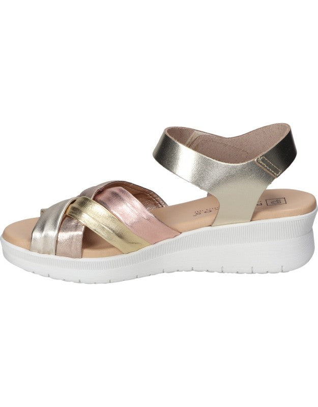 Gold Leather Wedge Sandal - Pitillos