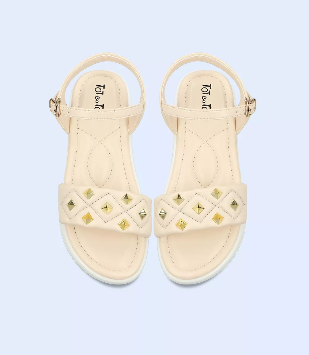 KG0102 Girls Casual Sandal in Cream color