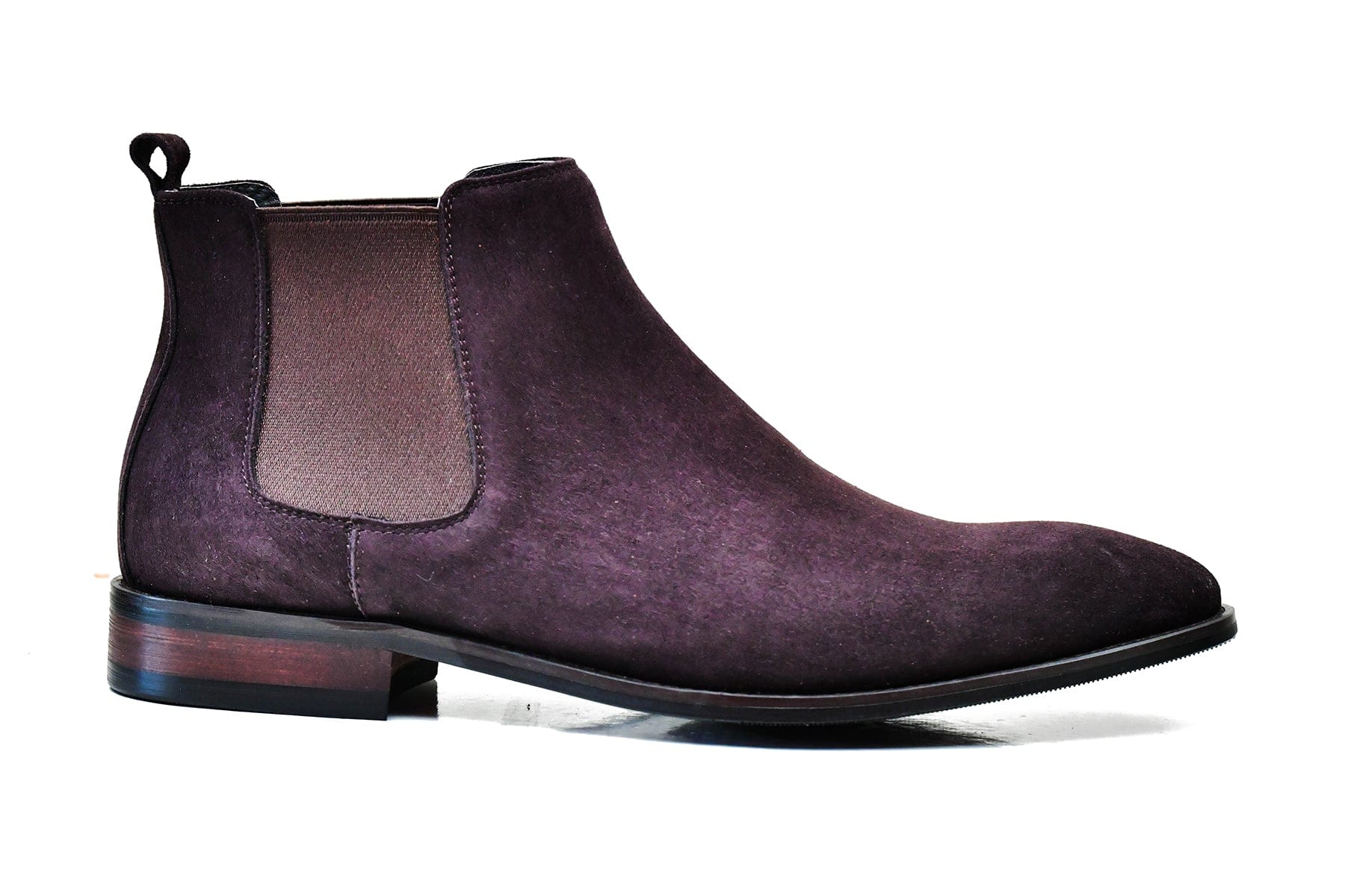 Nevada chelsea boot in suede with raisin color