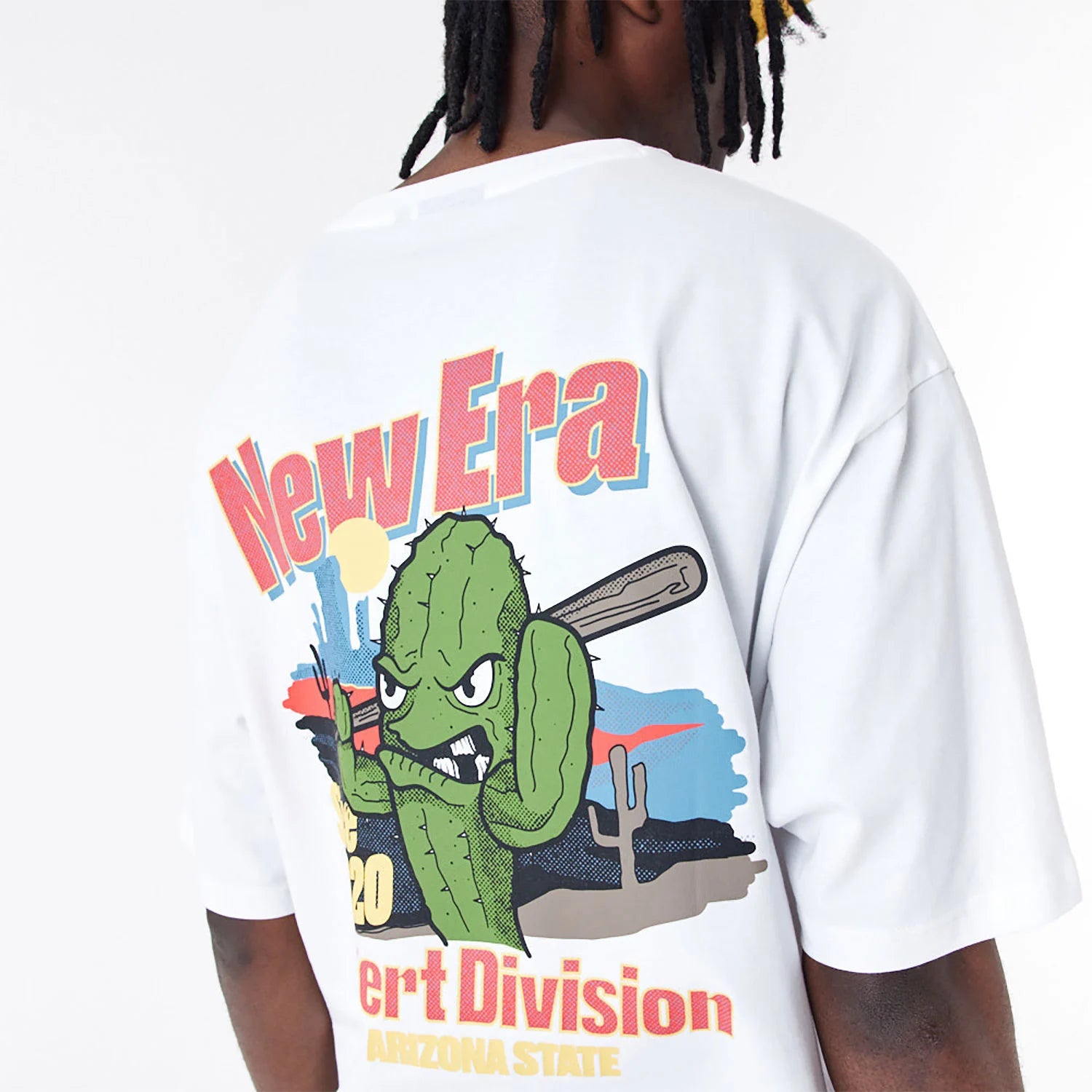 NEW ERA White Oversized T-Shirt - Character Graphic