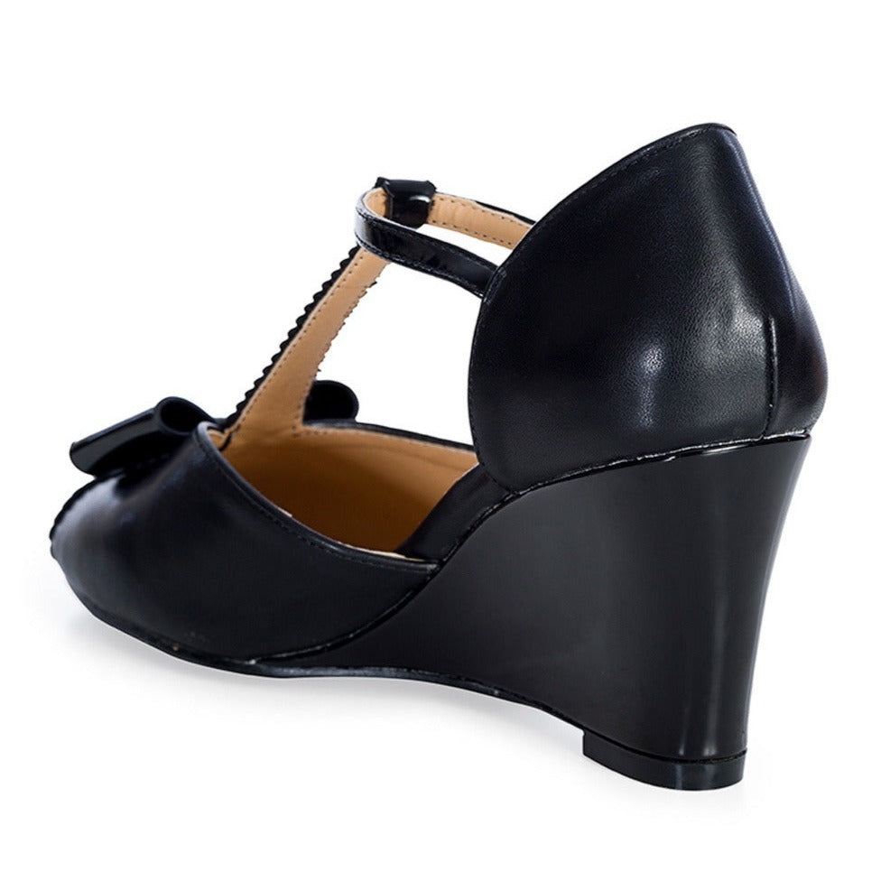 Results: Wedge Sandals - Black Retro Style