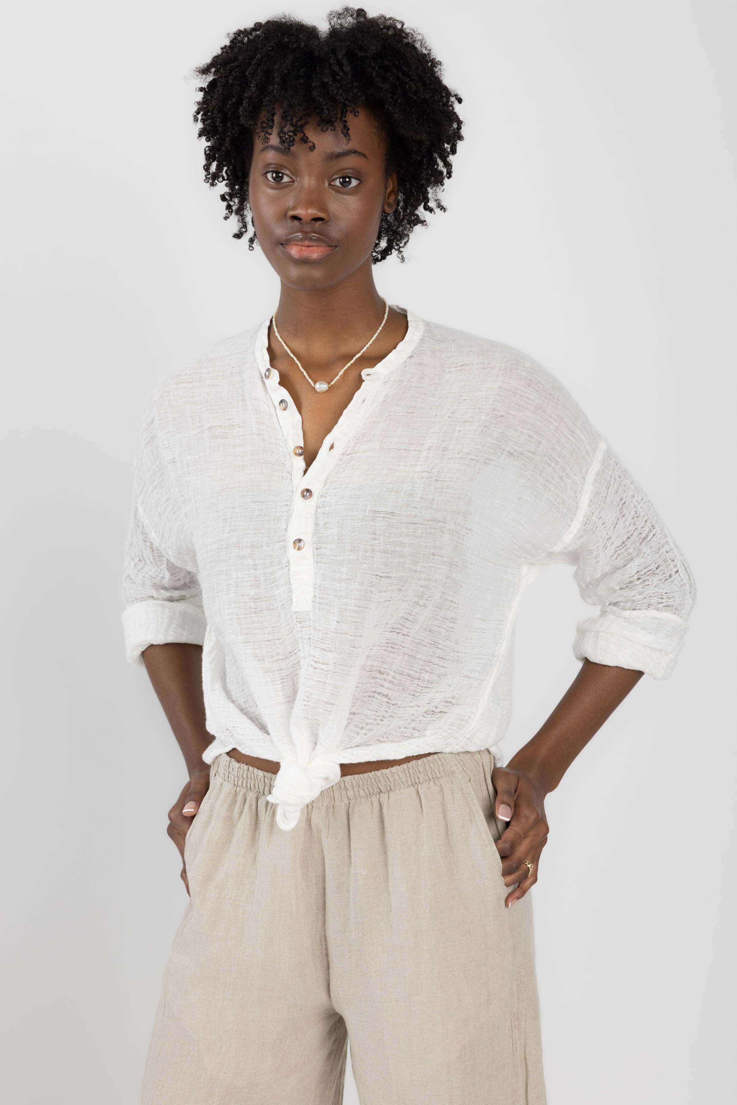 Serafina Garzata Linen Shirt in Latte