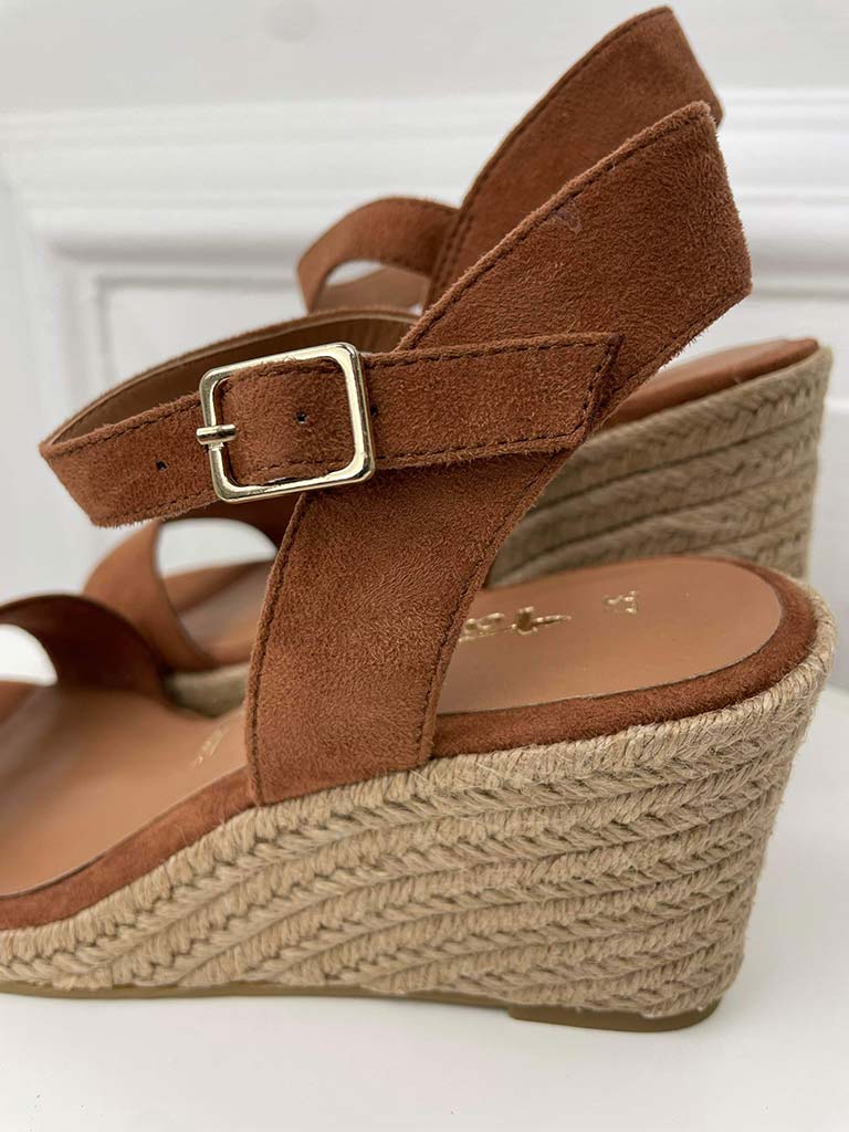 Tamaris Wedge Sandals - Cognac