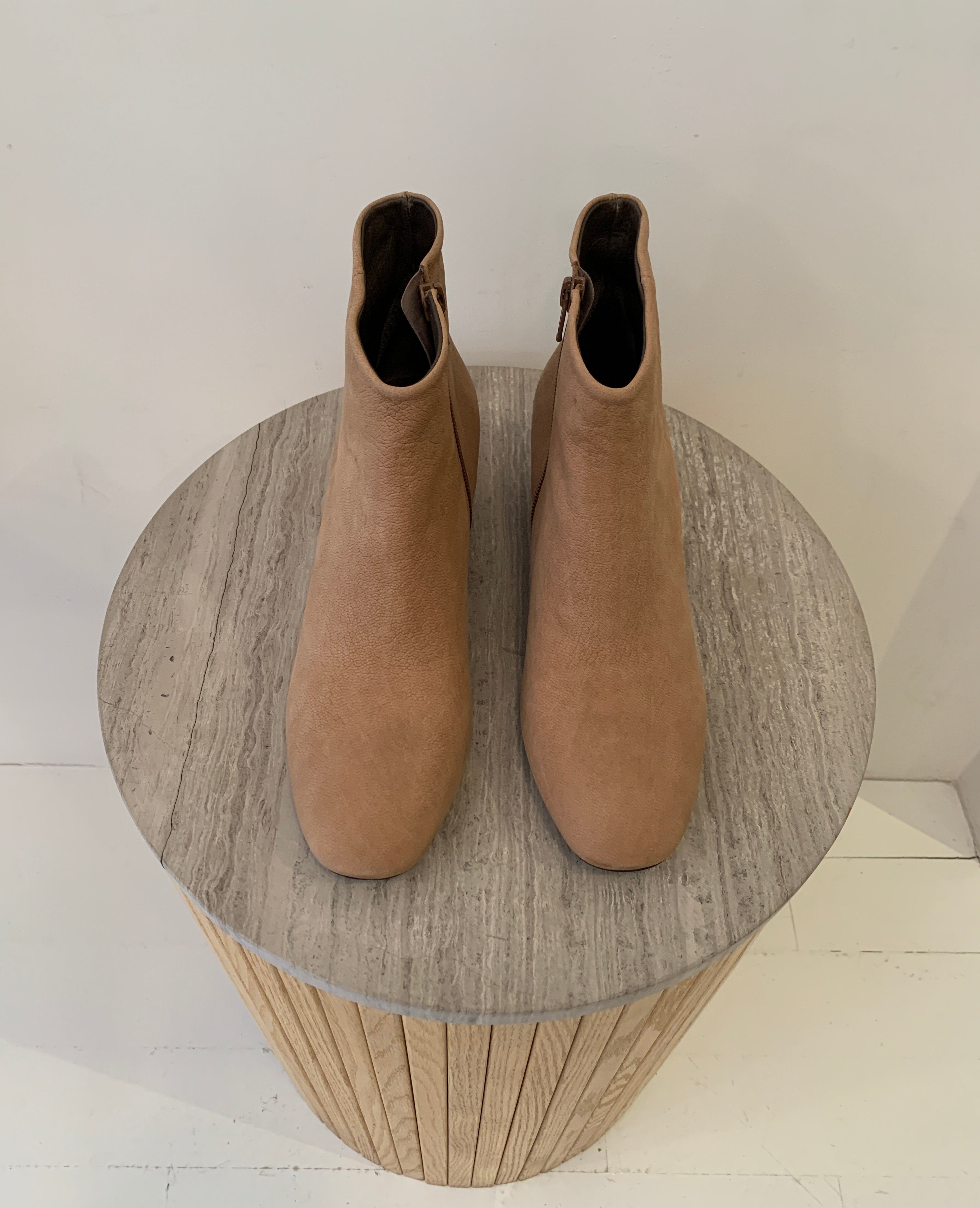 Warehouse sale | Cisco bootie | Tan nubuck