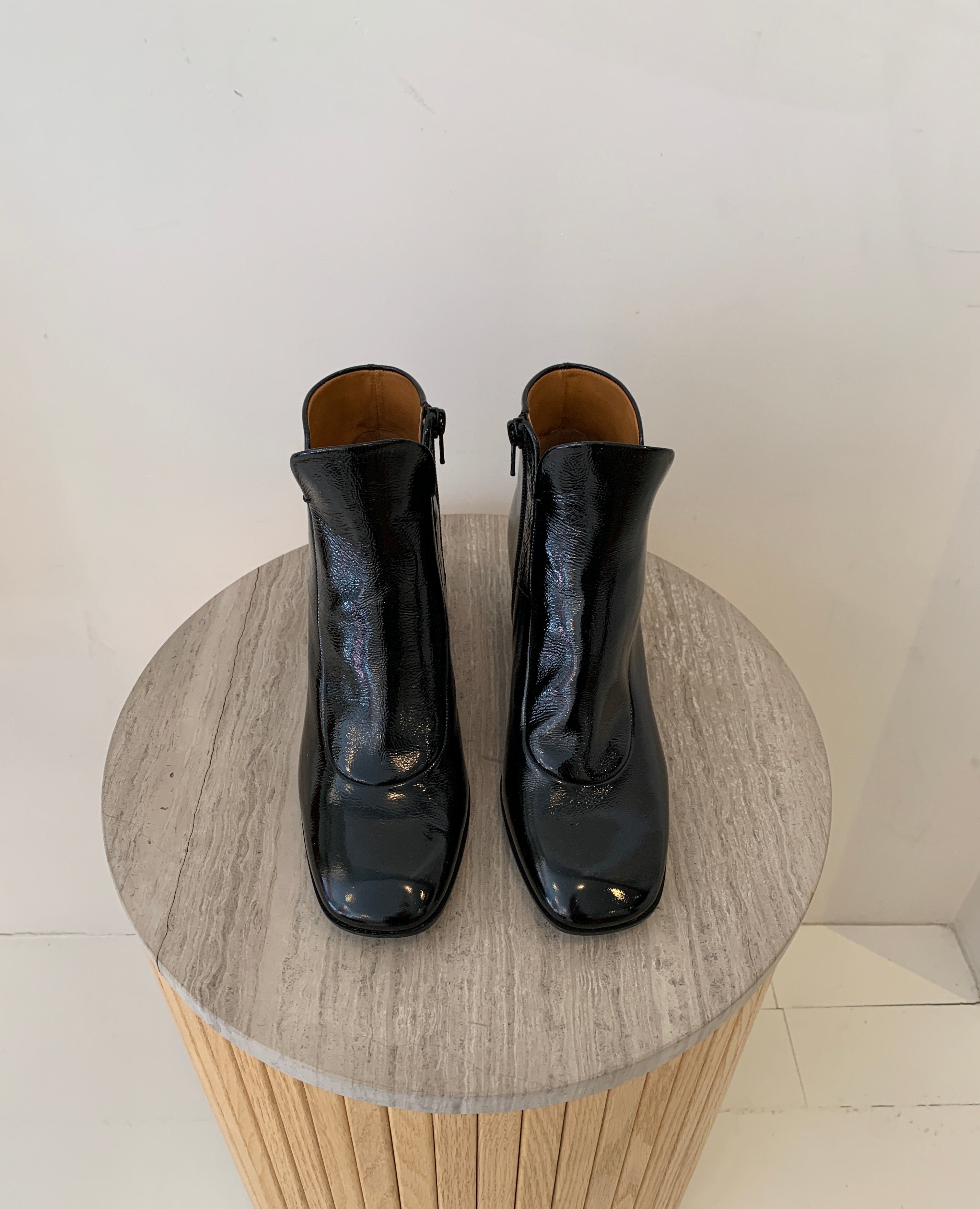 Warehouse Sale - Black Patent Palma Boots at discounted prices.