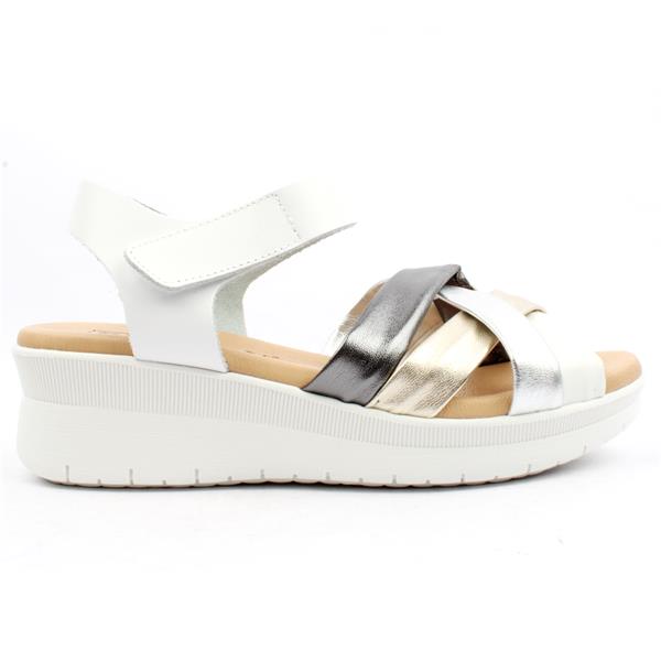 White Leather Wedge Sandal by Pitillos