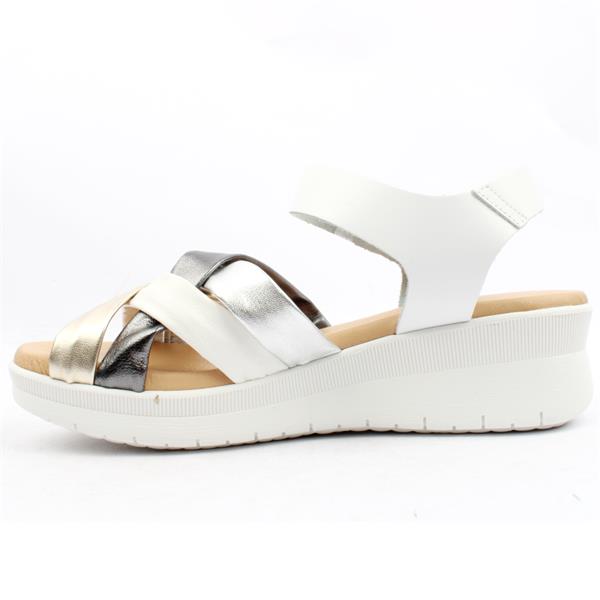 White Leather Wedge Sandal by Pitillos