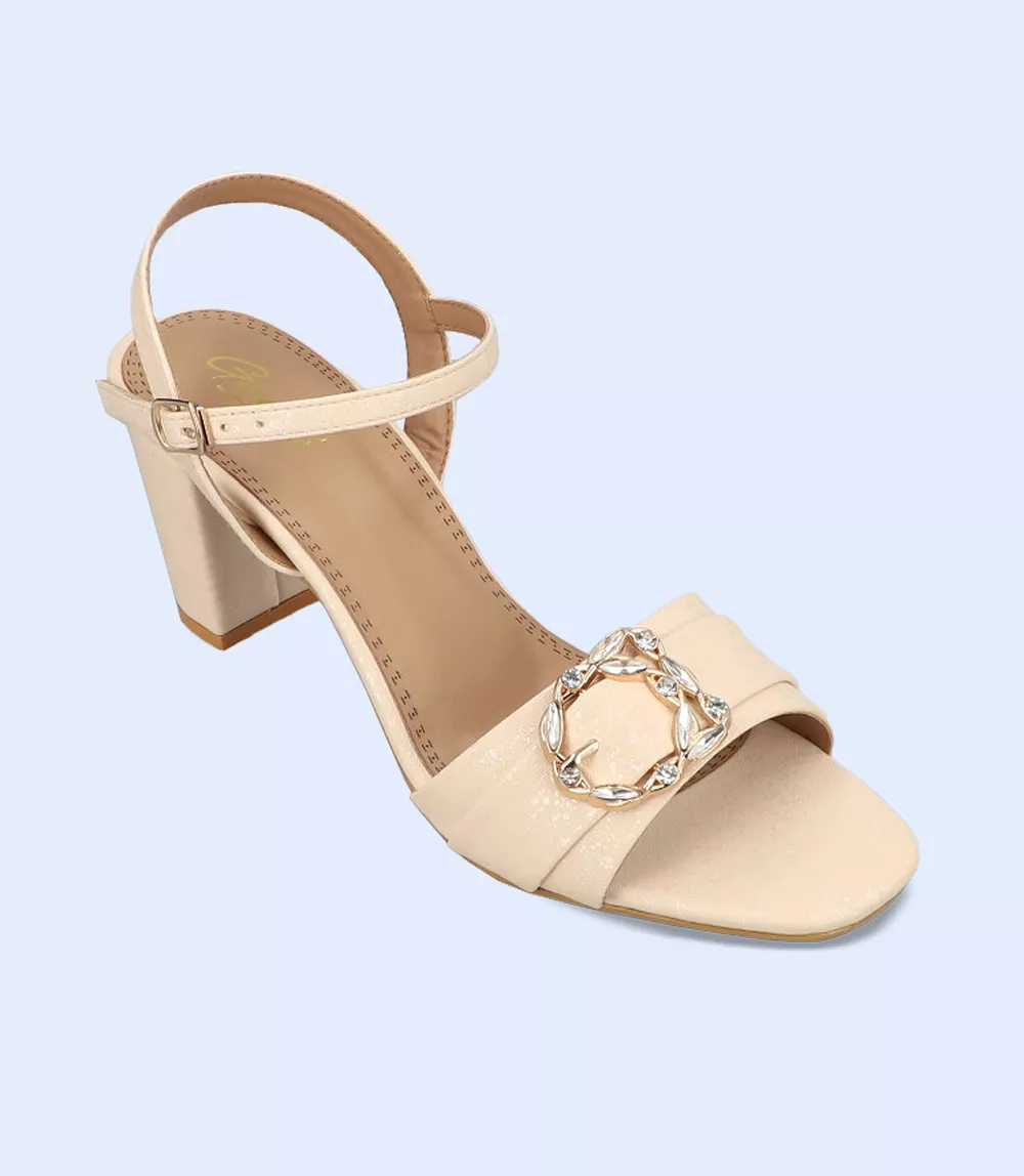 Women Casual Ivory Sandal Heels