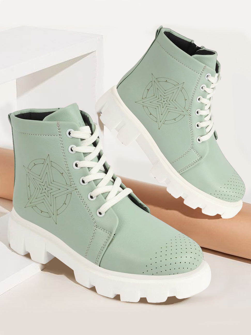 Women Green Winter High Top Boots