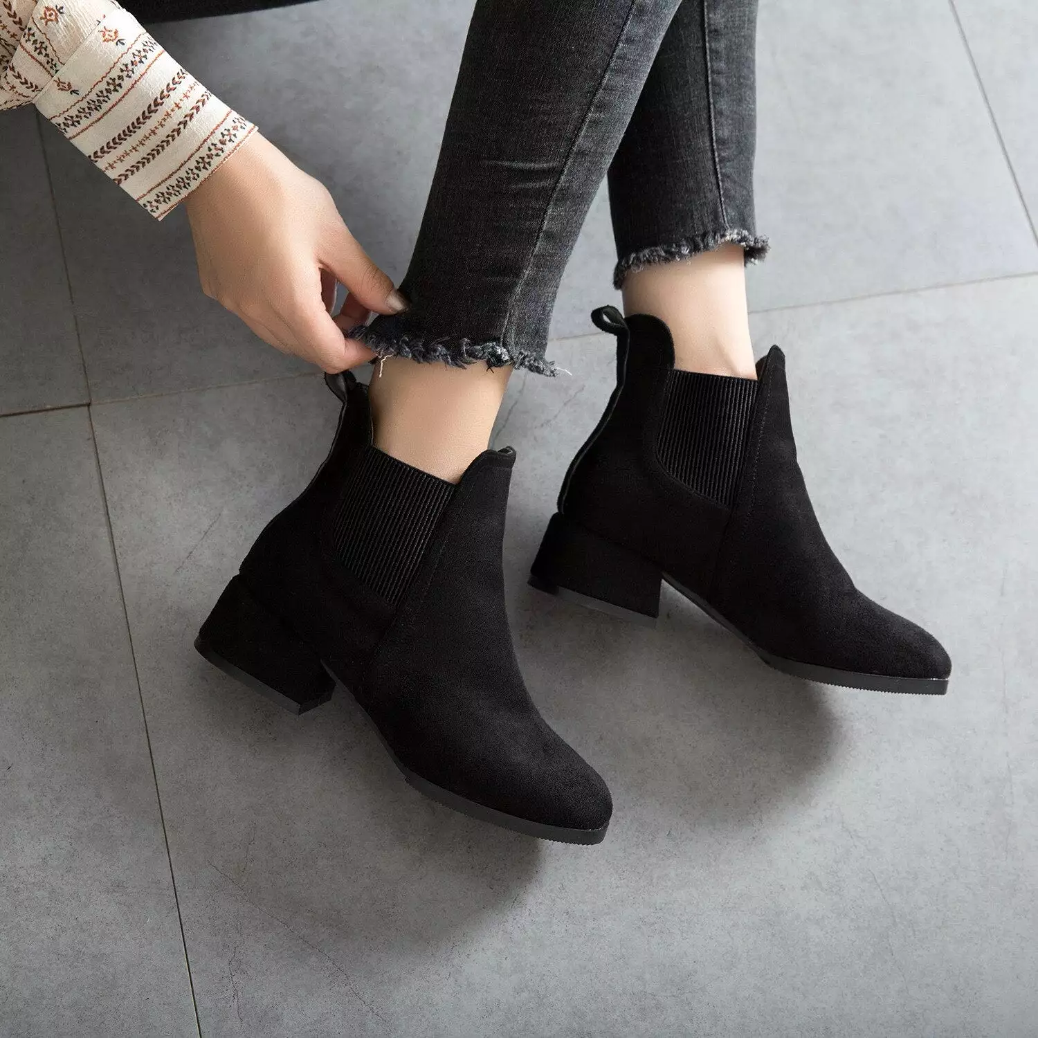 Women's Camel Black Ankle Boots for Autumn and Winter - Slip-On Ladies Shoes, Thick Heel - Bota Feminina