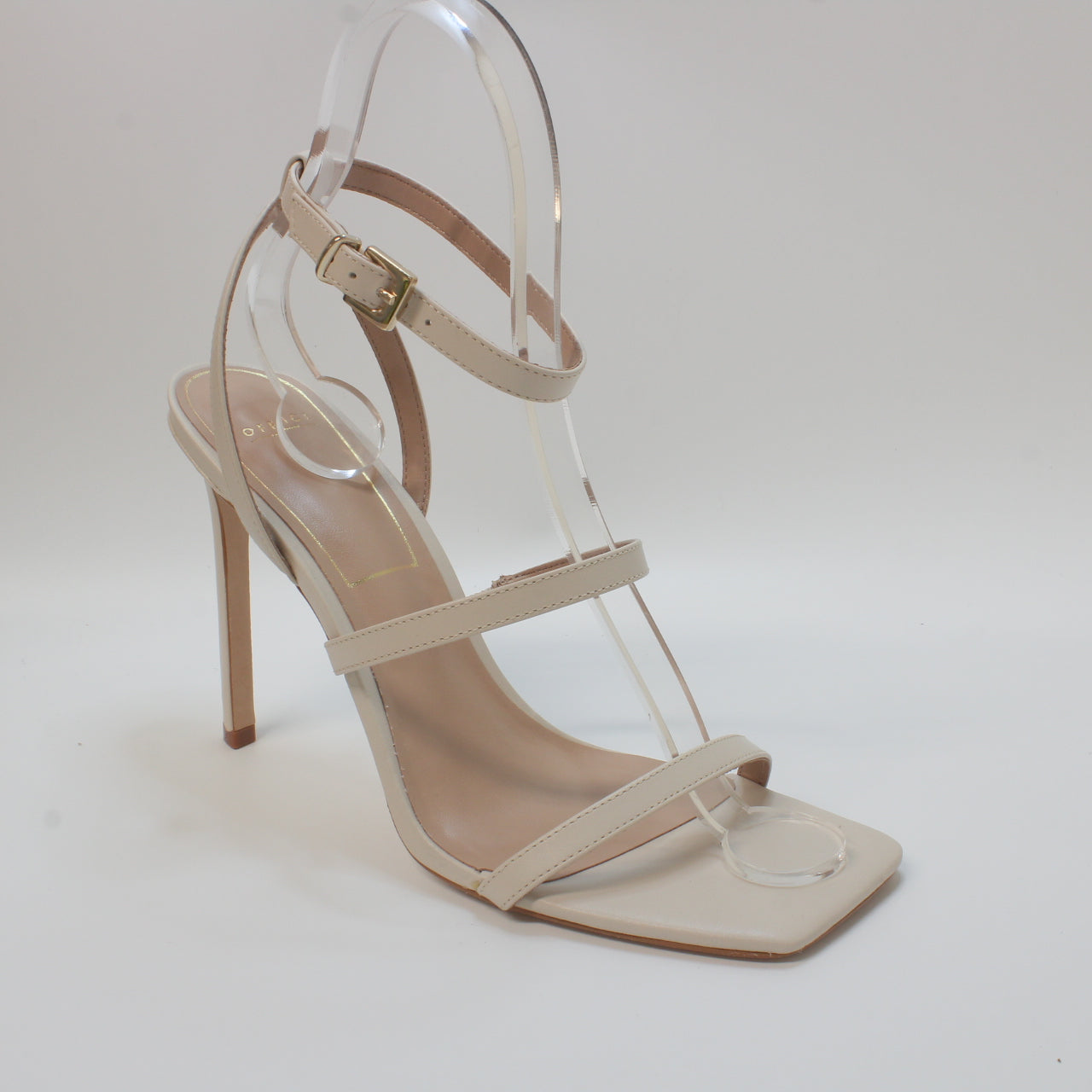 Womens Hummingbird Sandals, Off White Leather, Three Strap